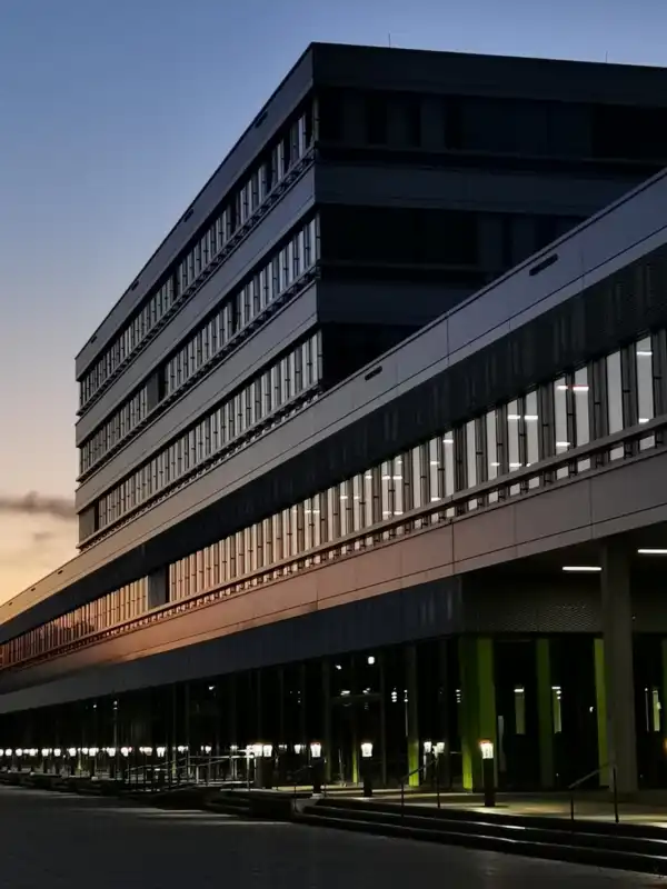 IPS IT-Schulungen - IT Consulting in Bielefeld 5 Bielefld Uni 1
